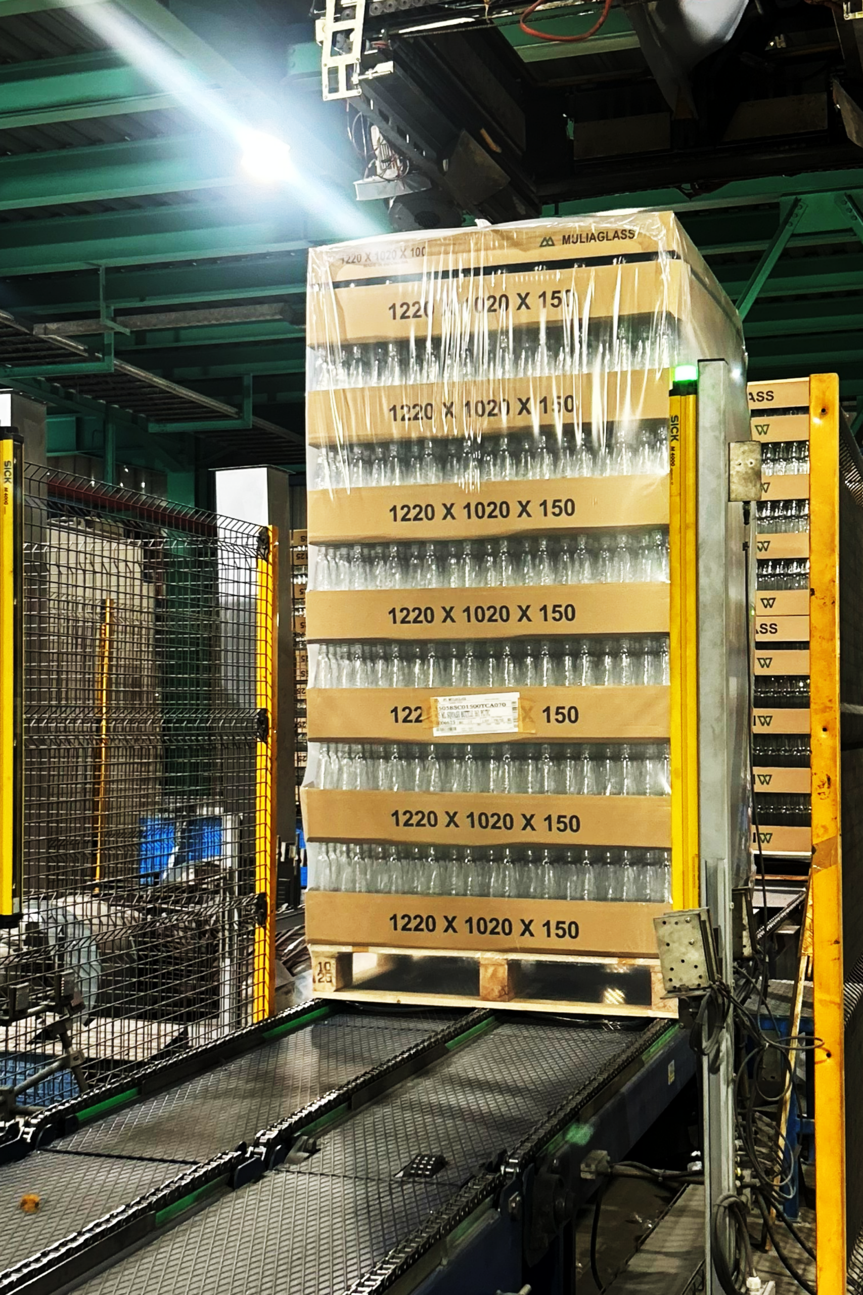 Proses Packaging untuk menjaga Kekuatan Botol Kaca